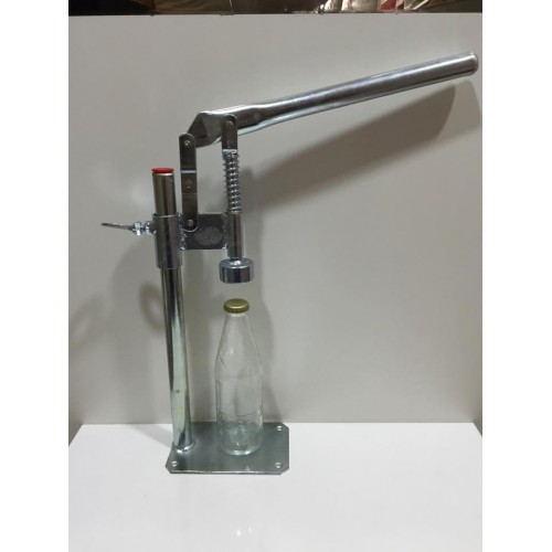 ŞİŞE KAPATMA MAKİNASI GK002